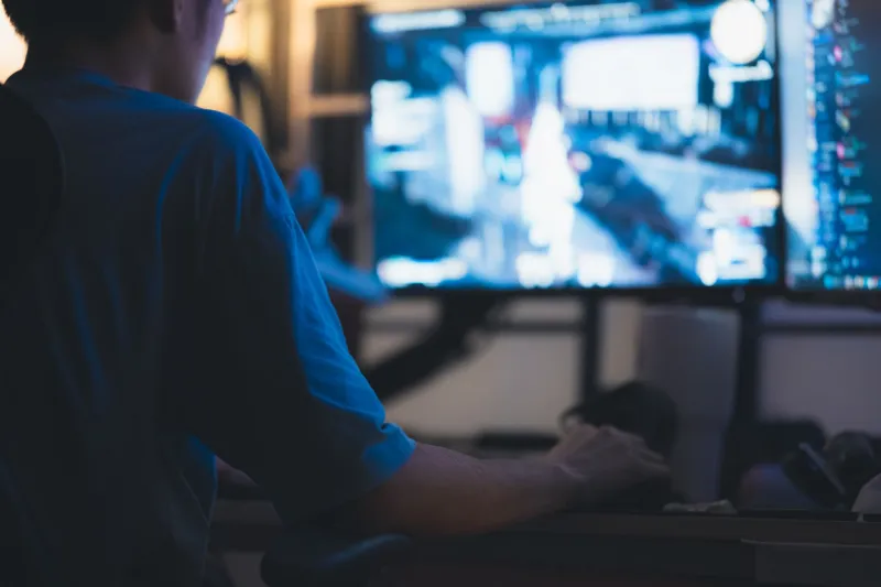 While Everyone's Asleep, You're Ahead: The Late-Night Editing Strategy Top Photographers Swear By