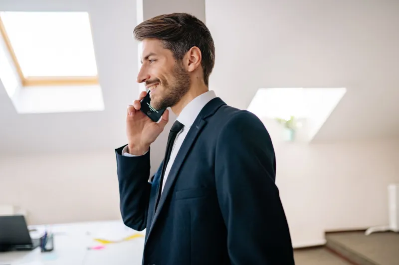 One Call, Done Deal: How Decisive Photographers Are Closing Clients in 15 Minutes Flat